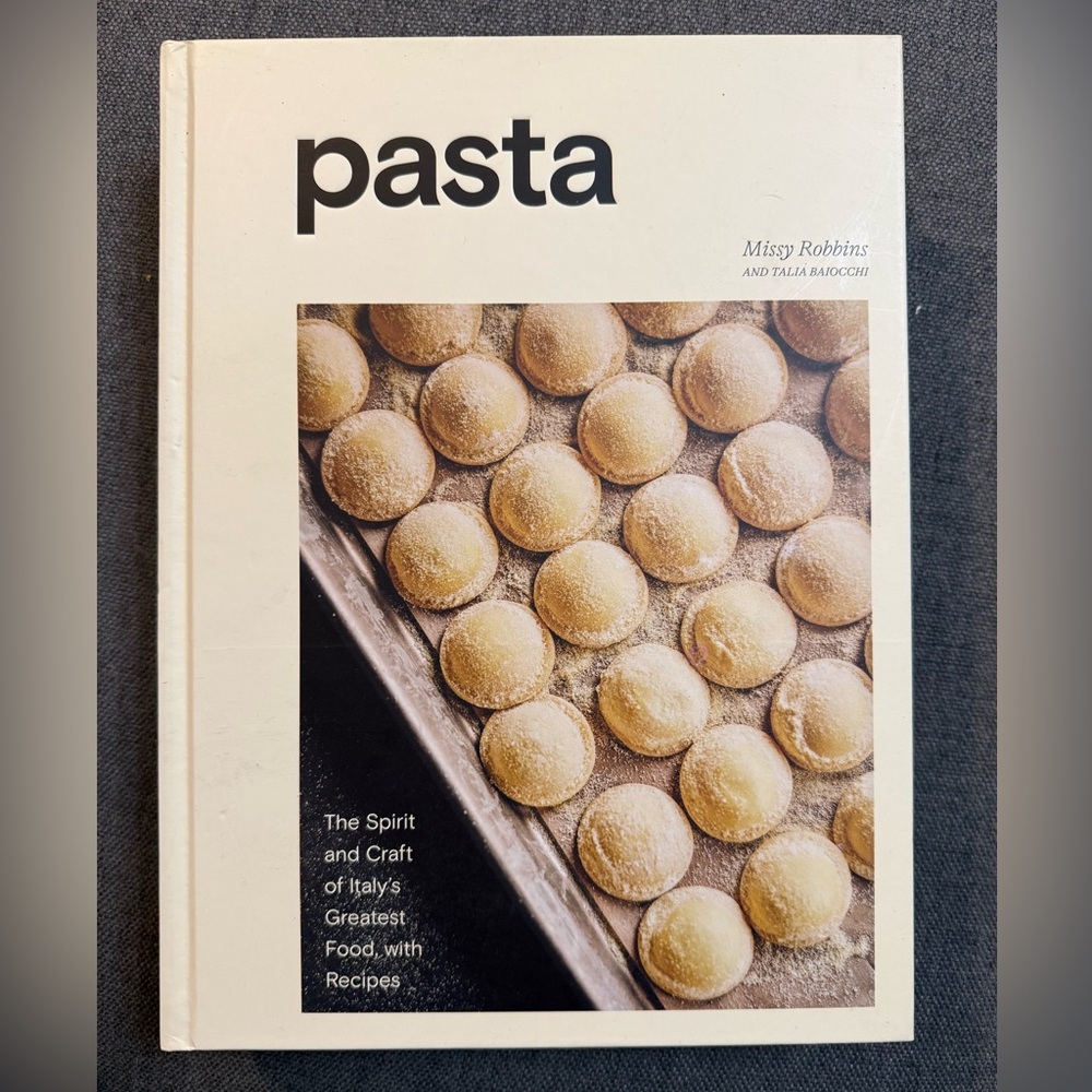 Pasta Cookbook - Cream Cover